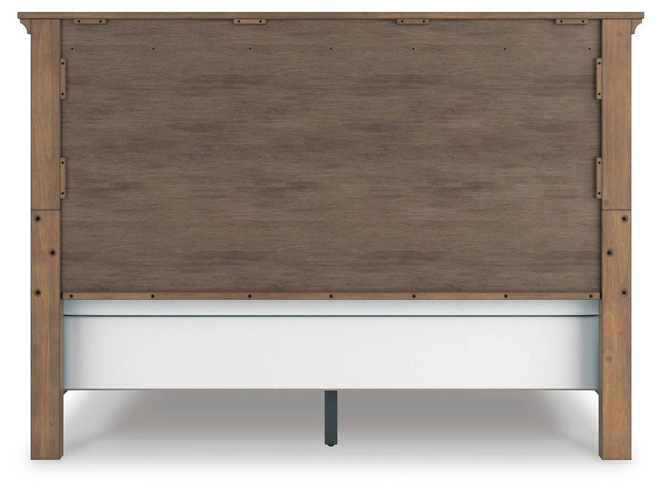 Feddinger Bed