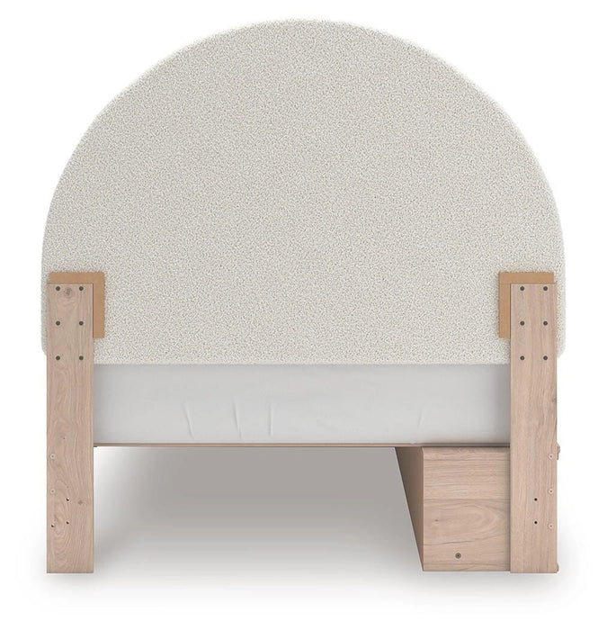 Arloster Upholstered Bed