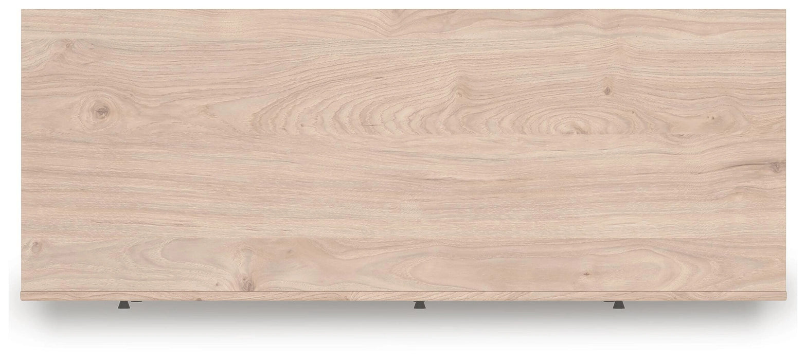 Arloster Dresser