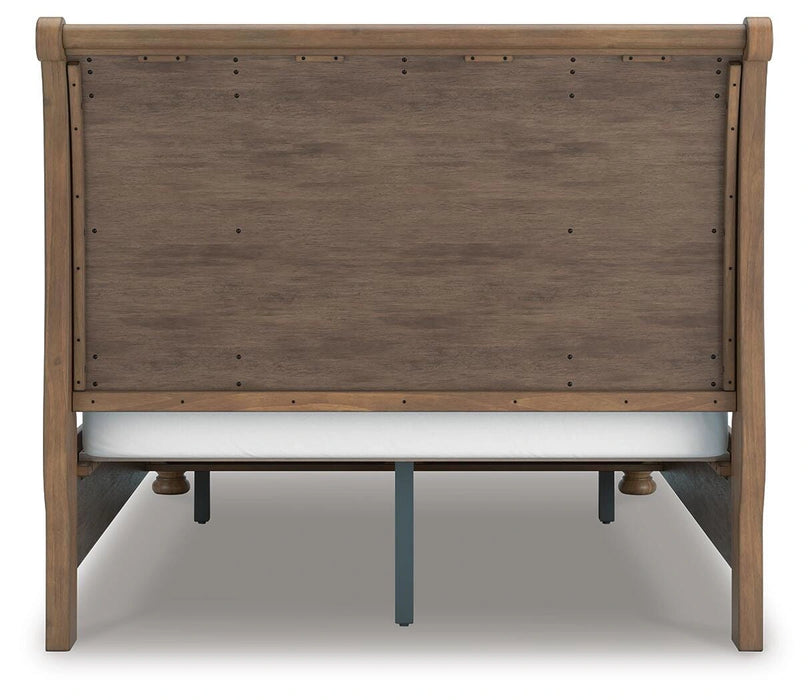 Feddinger Panel Storage Bed