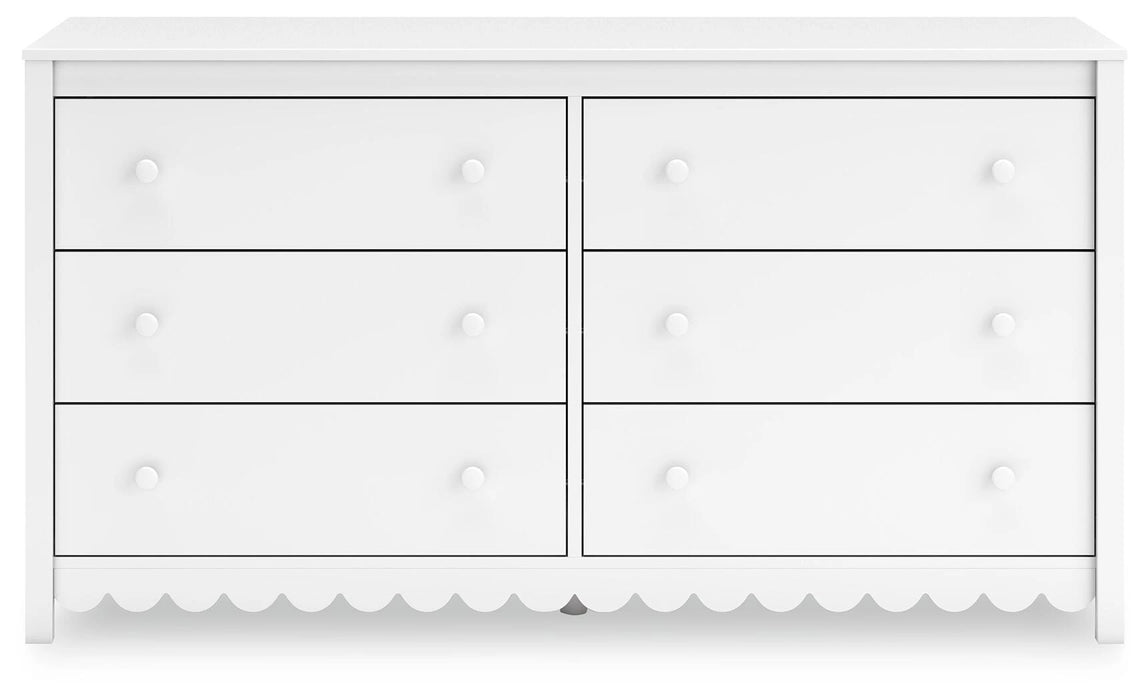 Hallityn Dresser
